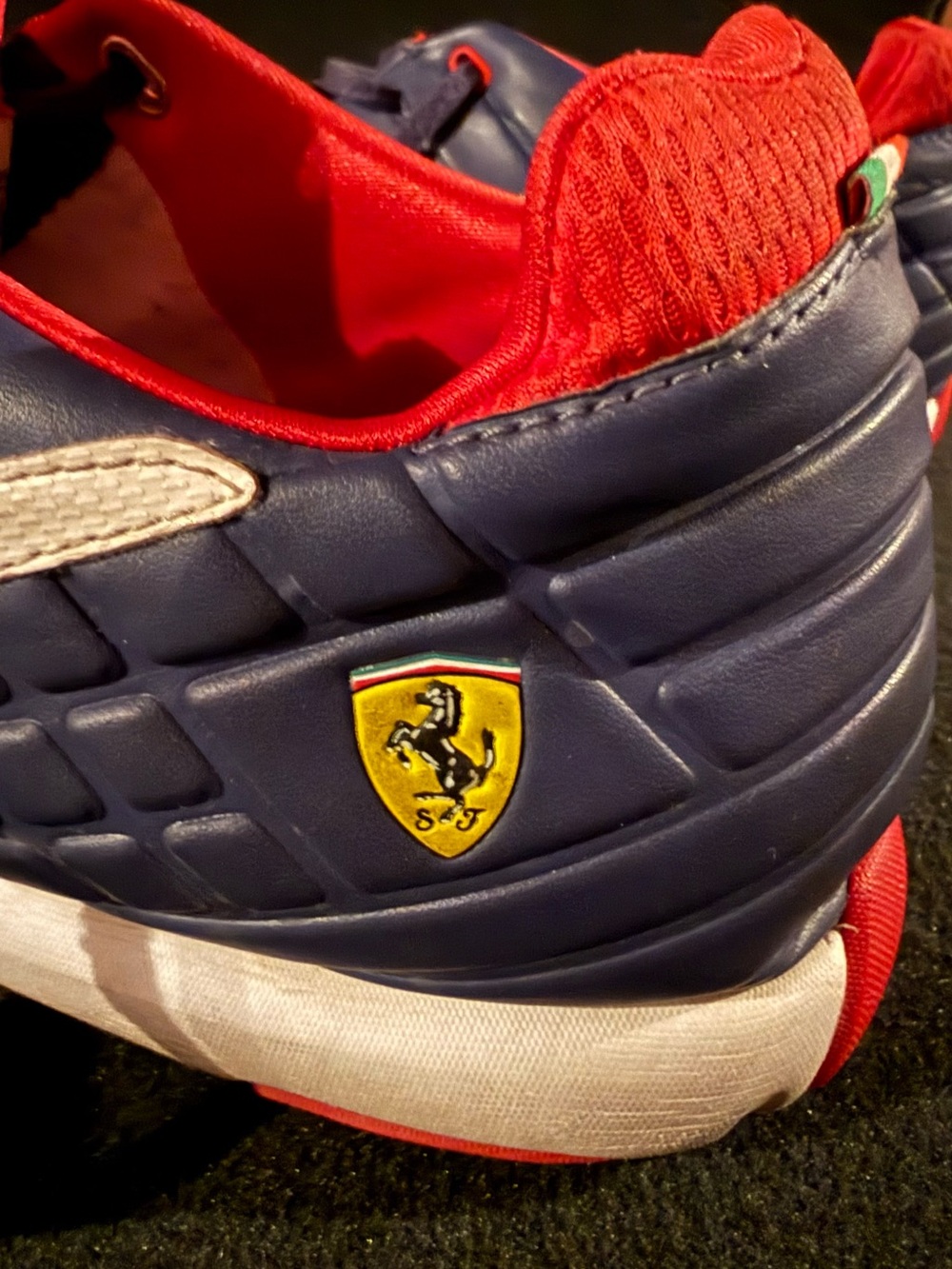 Puma Men's Puma Scuderia Ferrari sneakers in a blue, white, red tennis shoe 12 - Picture 5 of 7